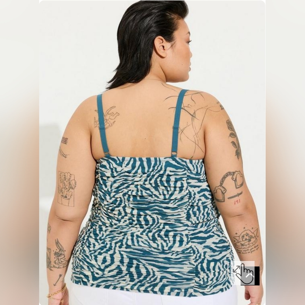 Torrid Cropped Shirred Cami - Picture 3 of 9